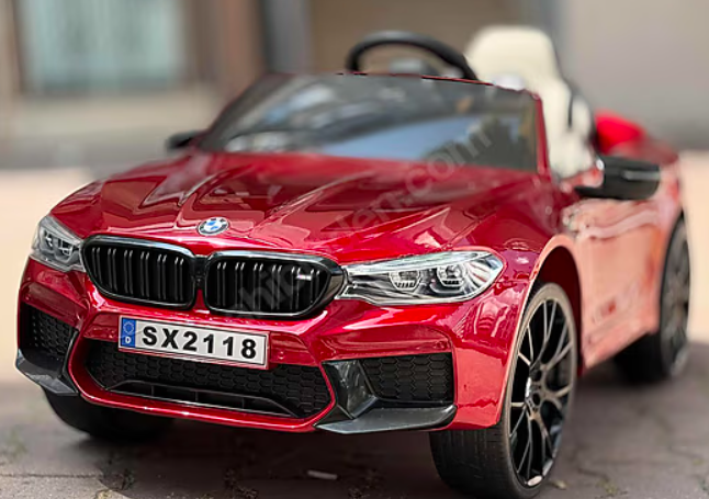 BMW M5 Akülü Araba